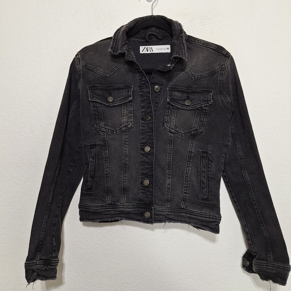 Zara Women's Faded Black Chest Pockets Grunge Whimsigoth Denim Jacket Size XS
